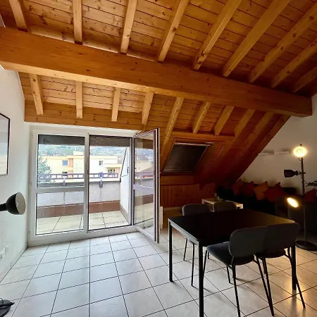 アパート Charming Fully Furnished In The Center Of