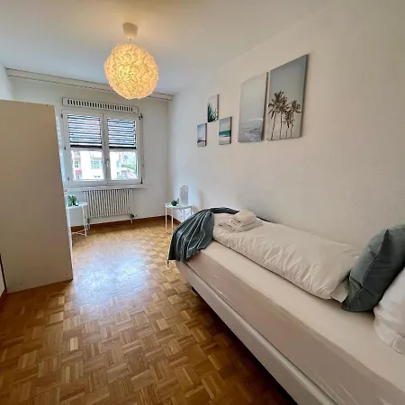 דירה Charming Fully Furnished In The Center Of