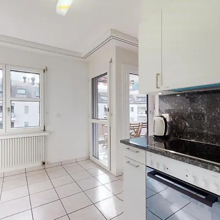 Charming Fully Furnished In The Center Of