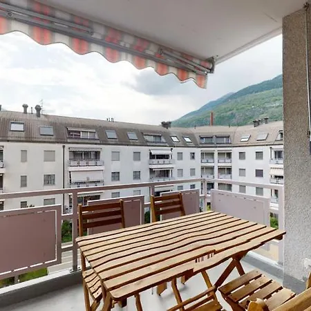 公寓 Charming Fully Furnished In The Center Of *