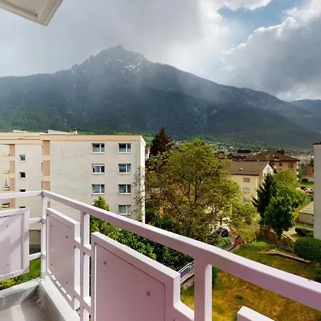 Charming Fully Furnished In The Center Of